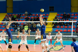 Cottarelli in palleggio