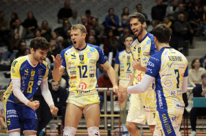 I giocatori di Pordenone esultano