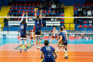 Carbone e Rau a muro