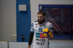 Antonaci dai nove metri