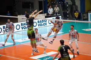 Mozzato stoppato da Biasotto