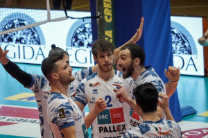 Capitan Bisi richiama i suoi