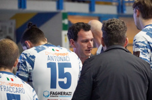 Coach Colussi detta la rotta