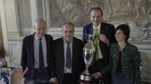 
I relatori della conferenza: da sinistra, Silvano Brusori (Presidente Comitato Regionale Fipav Emilia-Romagna)
Giammaria Manghi (Capo della segreteria politica della Presidenza della Regione Emilia-R
