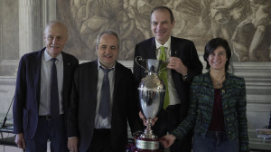 I relatori della conferenza: da sinistra, Silvano Brusori (Presidente Comitato Regionale Fipav Emilia-Romagna)
Giammaria Manghi (Capo della segreteria politica della Presidenza della Regione Emilia-Ro