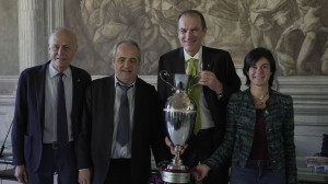 
I relatori della conferenza: da sinistra, Silvano Brusori (Presidente Comitato Regionale Fipav Emilia-Romagna)
Giammaria Manghi (Capo della segreteria politica della Presidenza della Regione Emilia-R