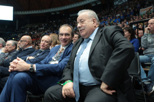 Il Presidente di Lega Pallavolo Righi con il Presidente FIPAV Manfredi