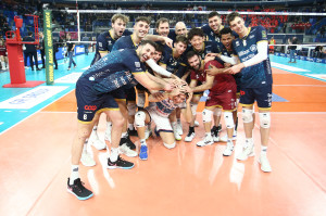 ESUKLTANZA FINALE MILANO