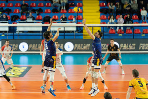 Cottarelli in palleggio
