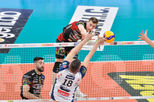 Kamil SEMENIUK 