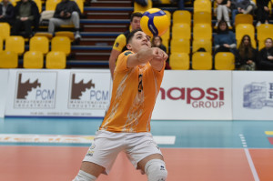 Filippo Monica riceve per laWimore
