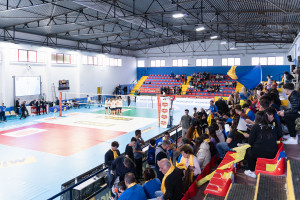 I tifosi al Palasport 'Mimmo Surace'