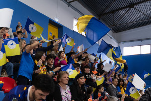 I tifosi al Palasport 'Mimmo Surace'