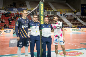 Mozic e Falaschi con arbitri