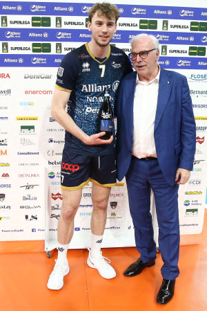 REGGERS MVP