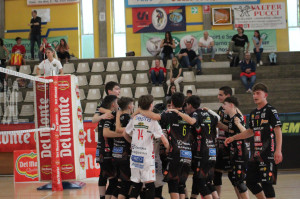 Cucine Lube Civitanova esulta dopo la vittoria contro Consar Ravenna