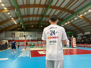 Simone Orto in battuta per Consar Ravenna