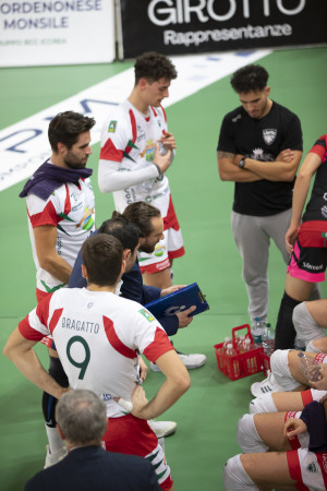 Time out Cant&ugrave;