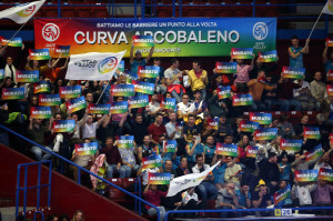 CURVA ARCOBALENO