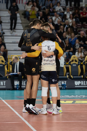 Verona abbraccio