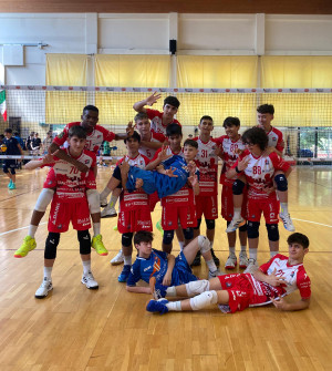 Gas Sales Bluenergy Piacenza festeggia la vittoria contro Romeo Sorrento
