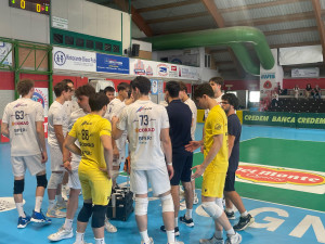 Consar Ravenna ascolta coach Baroni