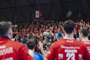 Saluti al pubblico 