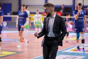 Esultanza di coach Petrella