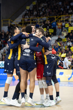 Rana Verona festeggia un punto