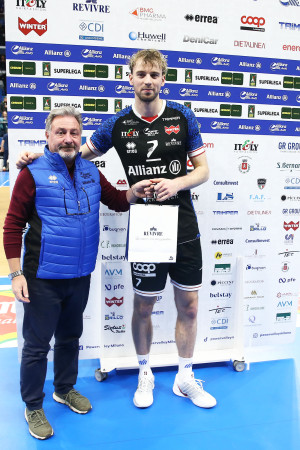 REGGERS MVP