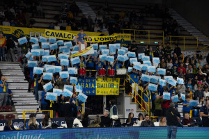 coreografia tifosi Verona