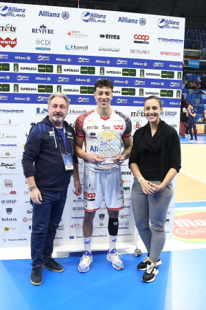 RECINE MVP