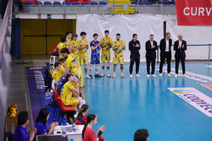 Attesa per lo starting six ospite 