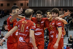 I giocatori di Ravenna festeggiano 