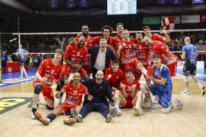 Foto vittoria di Piacenza che si impone per 3 set a 1 contro Trento. 