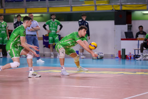 Karyagin riceve