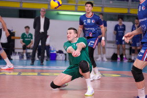 Piccinelli in ricezione