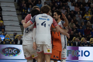 Milano celebra un punto