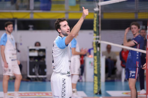 Tallone a colloquio con il direttore di gara