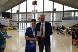 Riccardo Sottile premiato da Massimo Righi