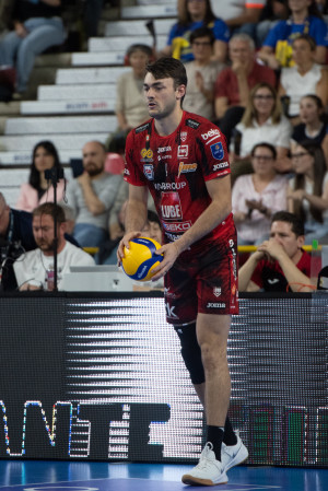 Loeppky al servizio