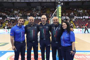 Gli arbitri dell'incontro
