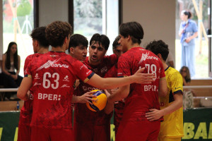 Iurlaro sprona i suoi