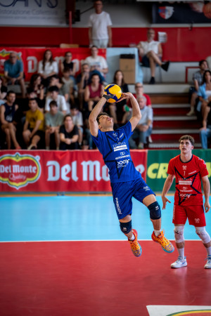 Bonacchi alza il pallone