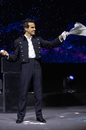 L'illusionista Luca Bono