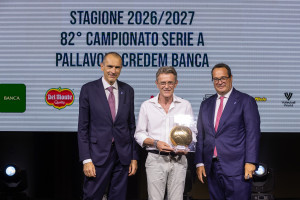 Massimo Righi, Angelo Lorenzetti (Sir Susa Scai Perugia, miglior allenatore SuperLega) e Claudio Durigon