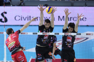 Muro Lube su attacco Russell