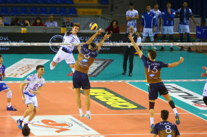 Attacco dello schiacciatore Roberto Pinali - GoldenPlast Potenza Picena