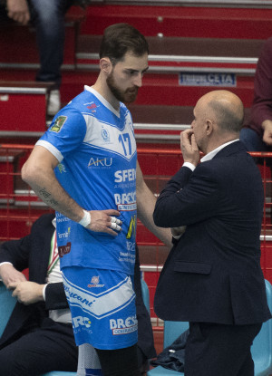 Dane Mijatovic a colloquio con il coach