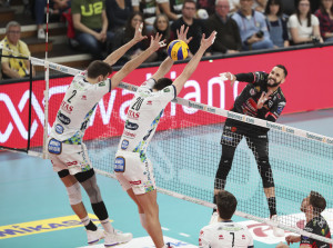 Juantorena in attacco